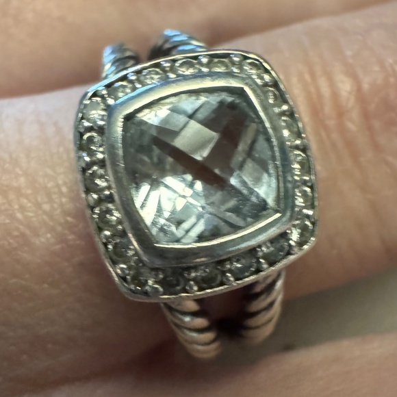 David Yurman Petite Albion ring with Diamonds - Picture 5 of 5
